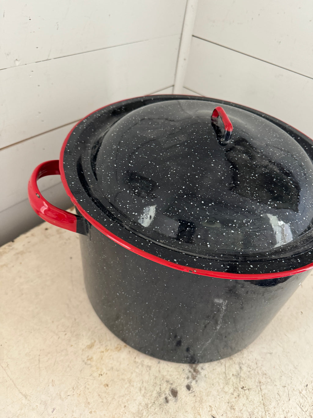 Vintage Enamel pot with lid & two jar lifters