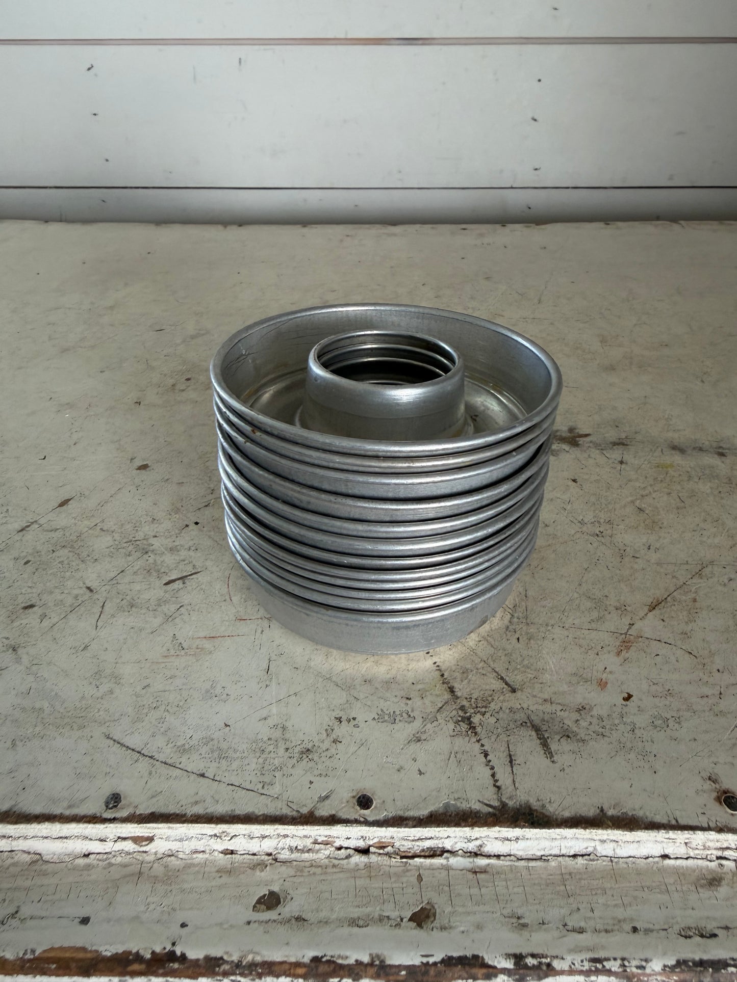 Vintage Aluminum Mini Bundt cake pans - Sold as a Set