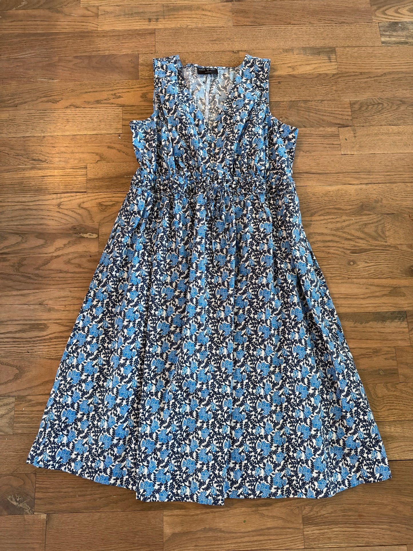 Tie waist Sz 16 Dress Floral Blue Lane Bryant Fit + Flare Plus