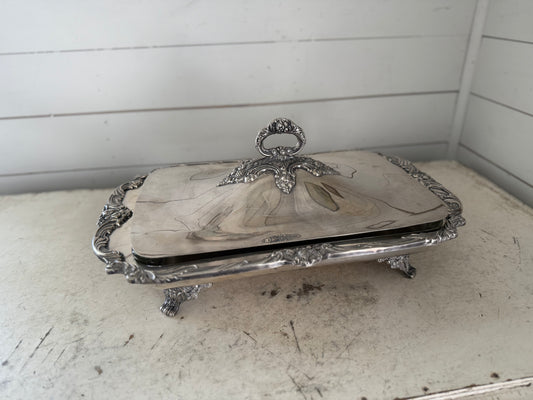 Vintage REED & BARTON Silver Plate 19" Covered Buffet Platter Tray FRANCIS I - leg has been repaired