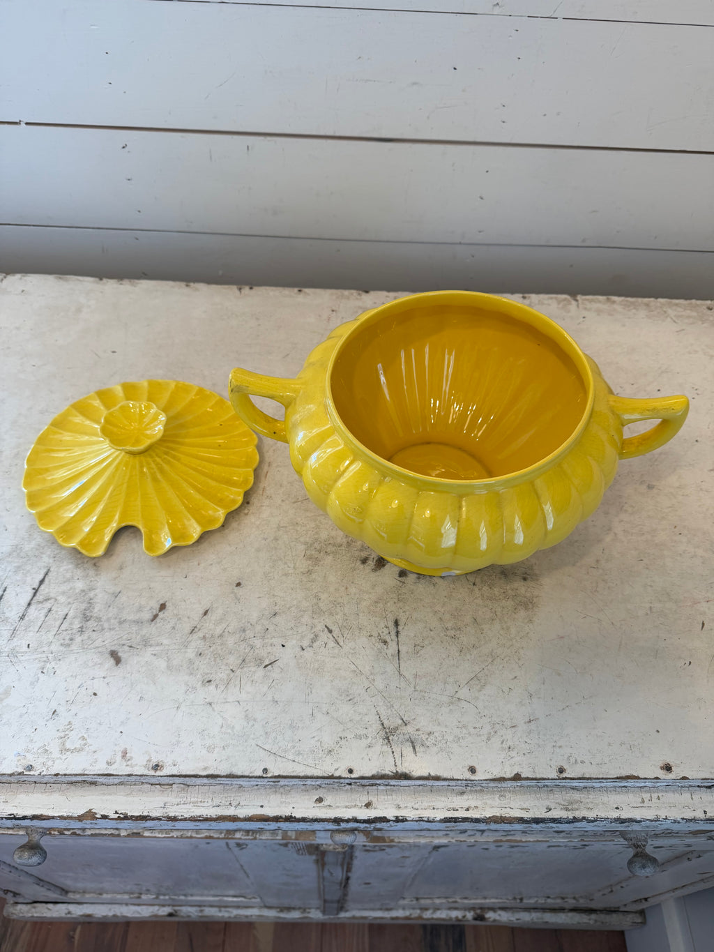 vintage California Pottery Canary Yellow Scalloped Soup Tureen with a lid - No Spoon chips