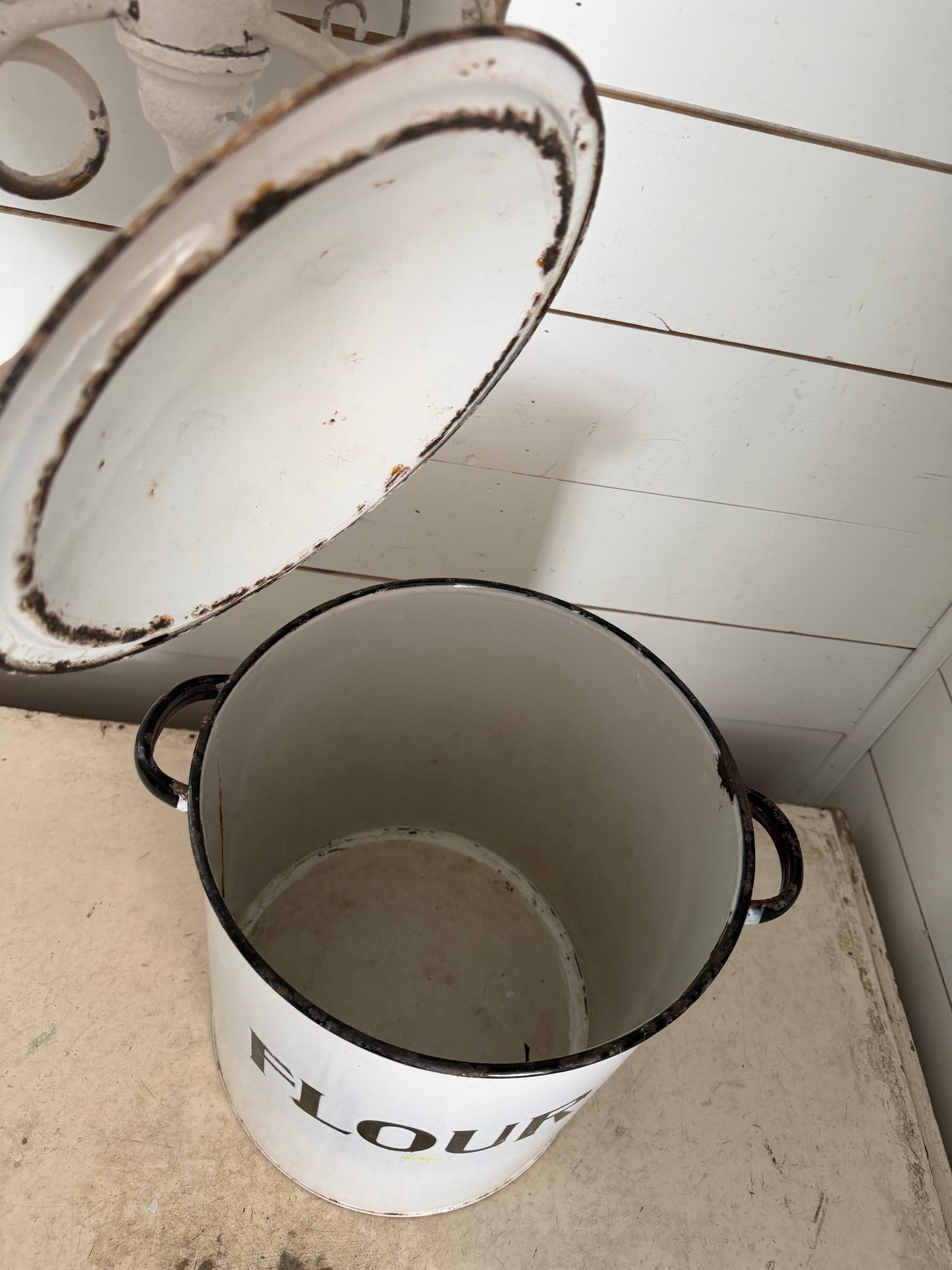 Vintage Large PRINCE of WARES Enamel FLOUR Box, England, 1920s