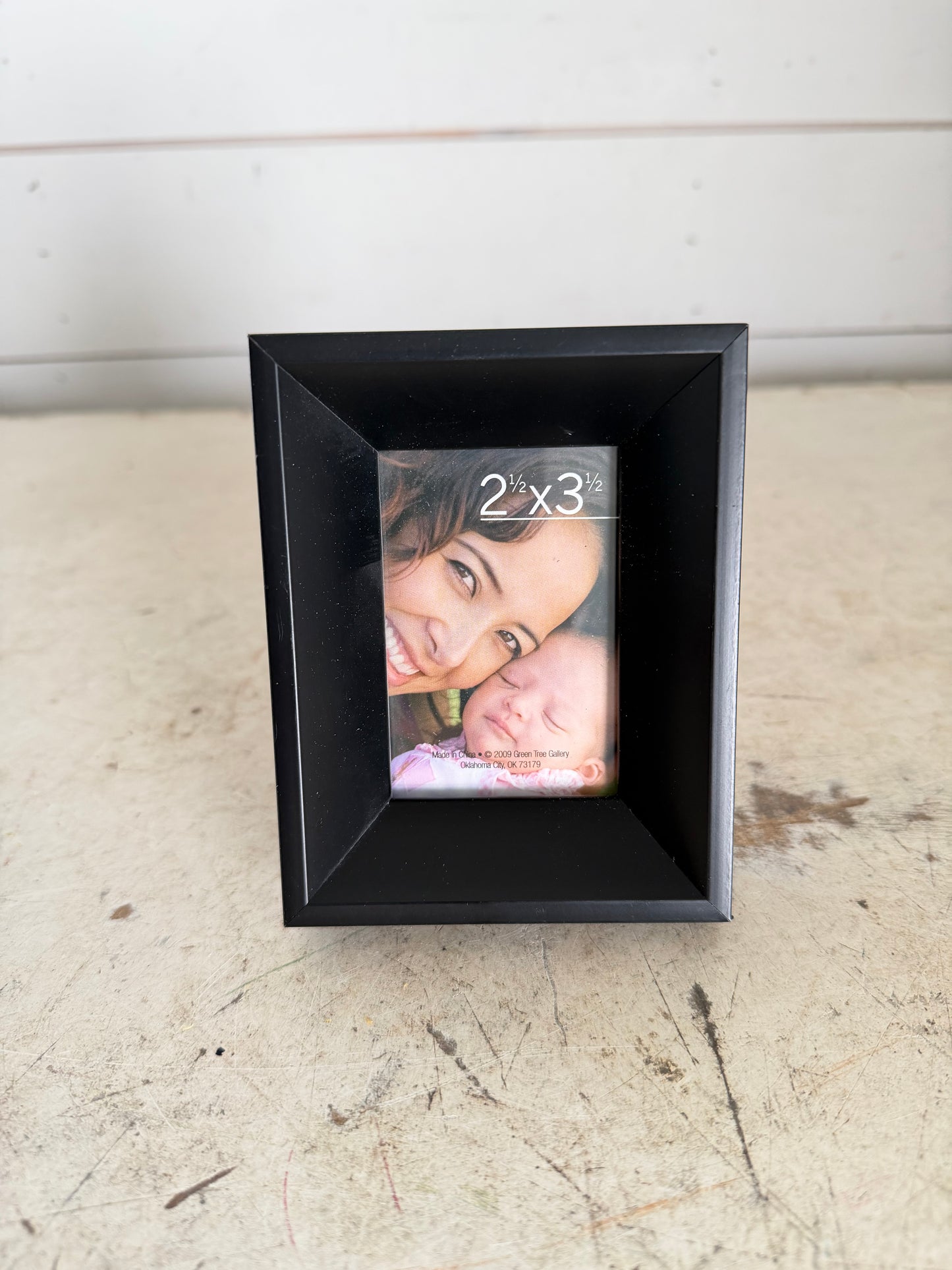 Black 2-1/2 x 3-1/2 Frame - Will Get Makeover