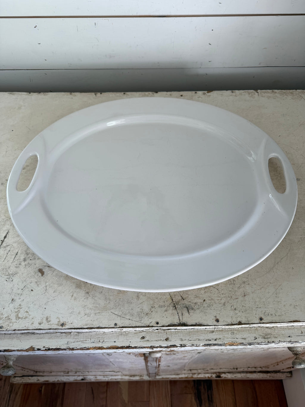 White Essentials oversized oval platter with handles