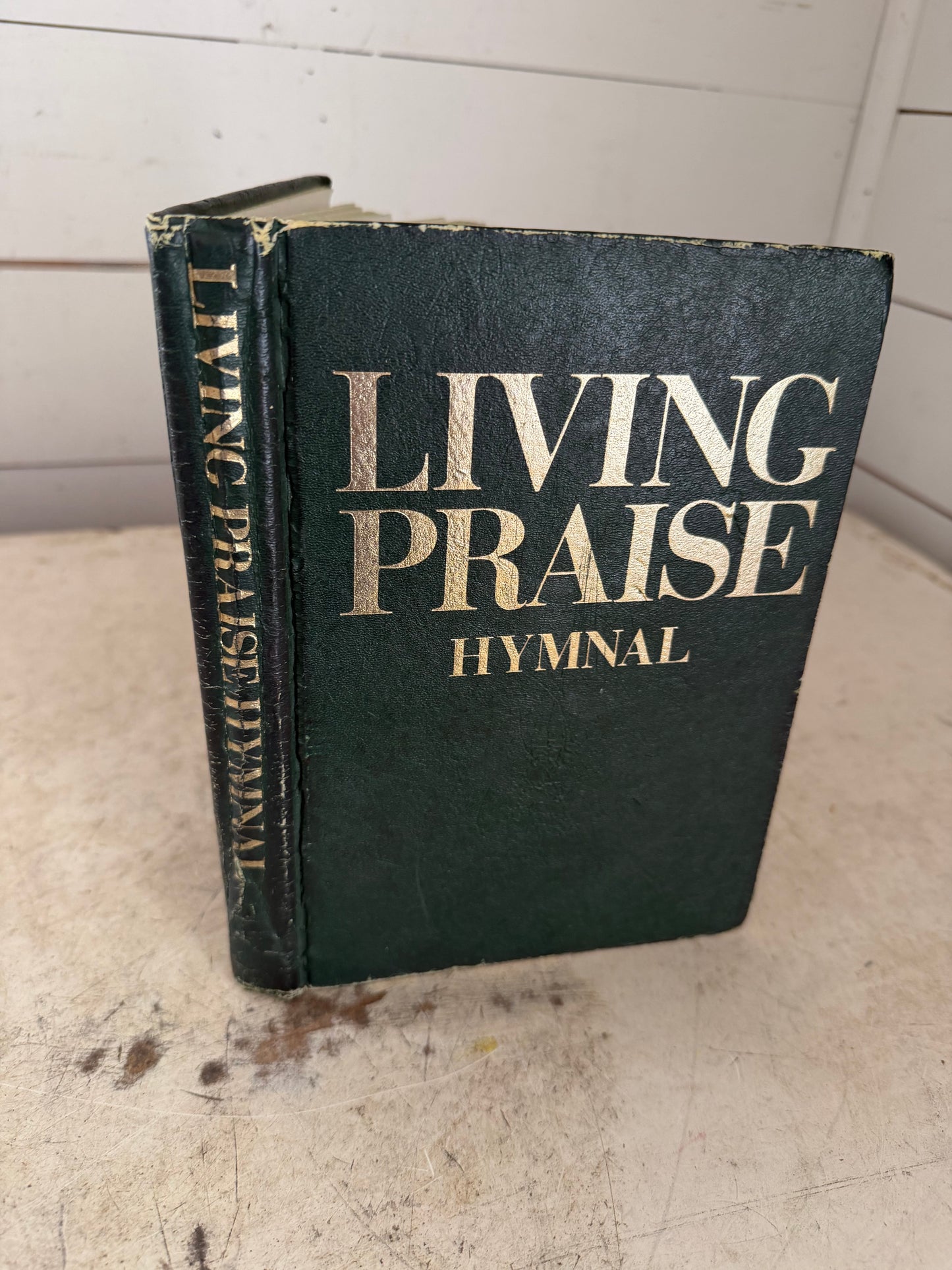 Living Praise Hymnal