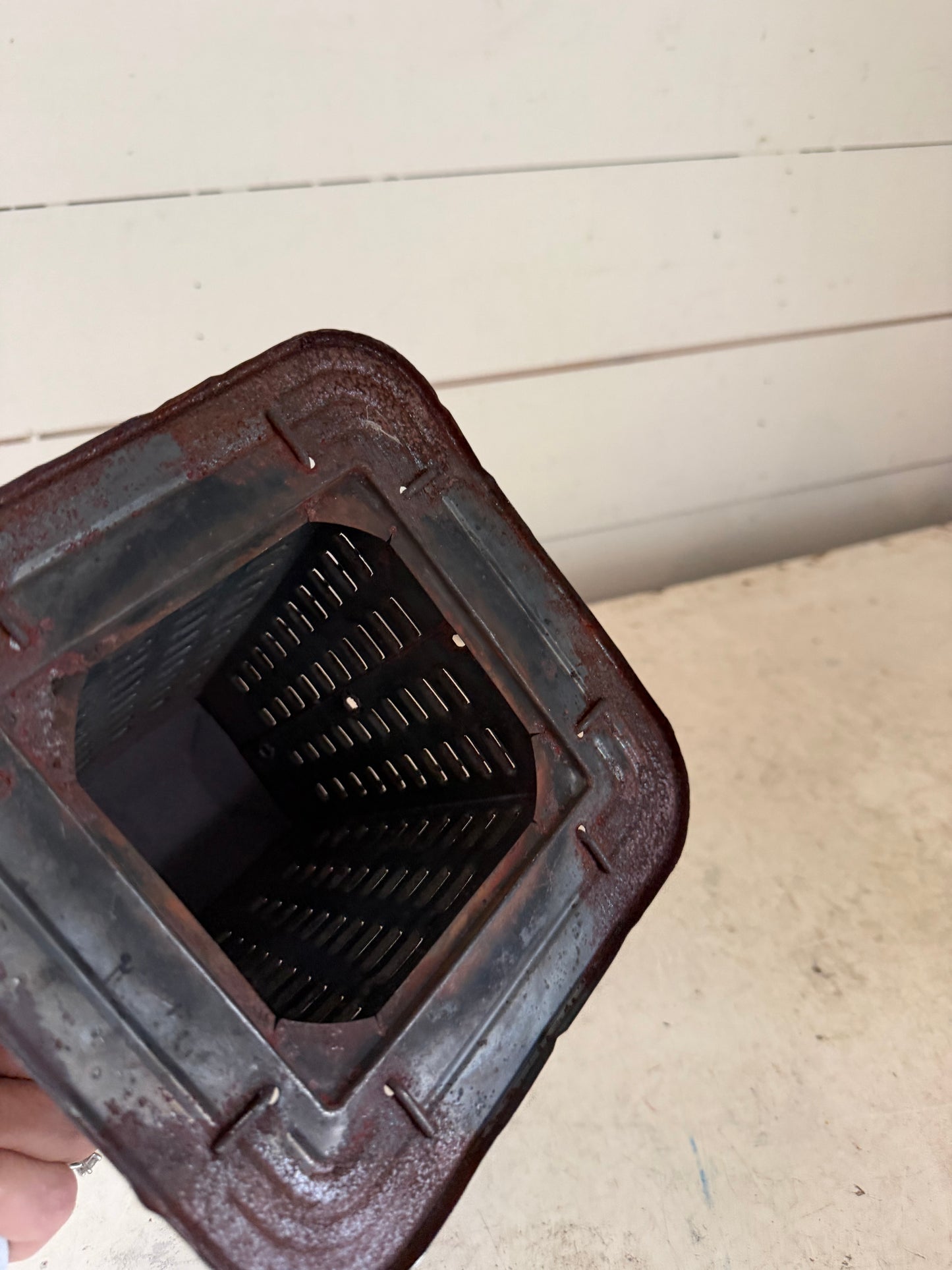 Vintage campfire toaster