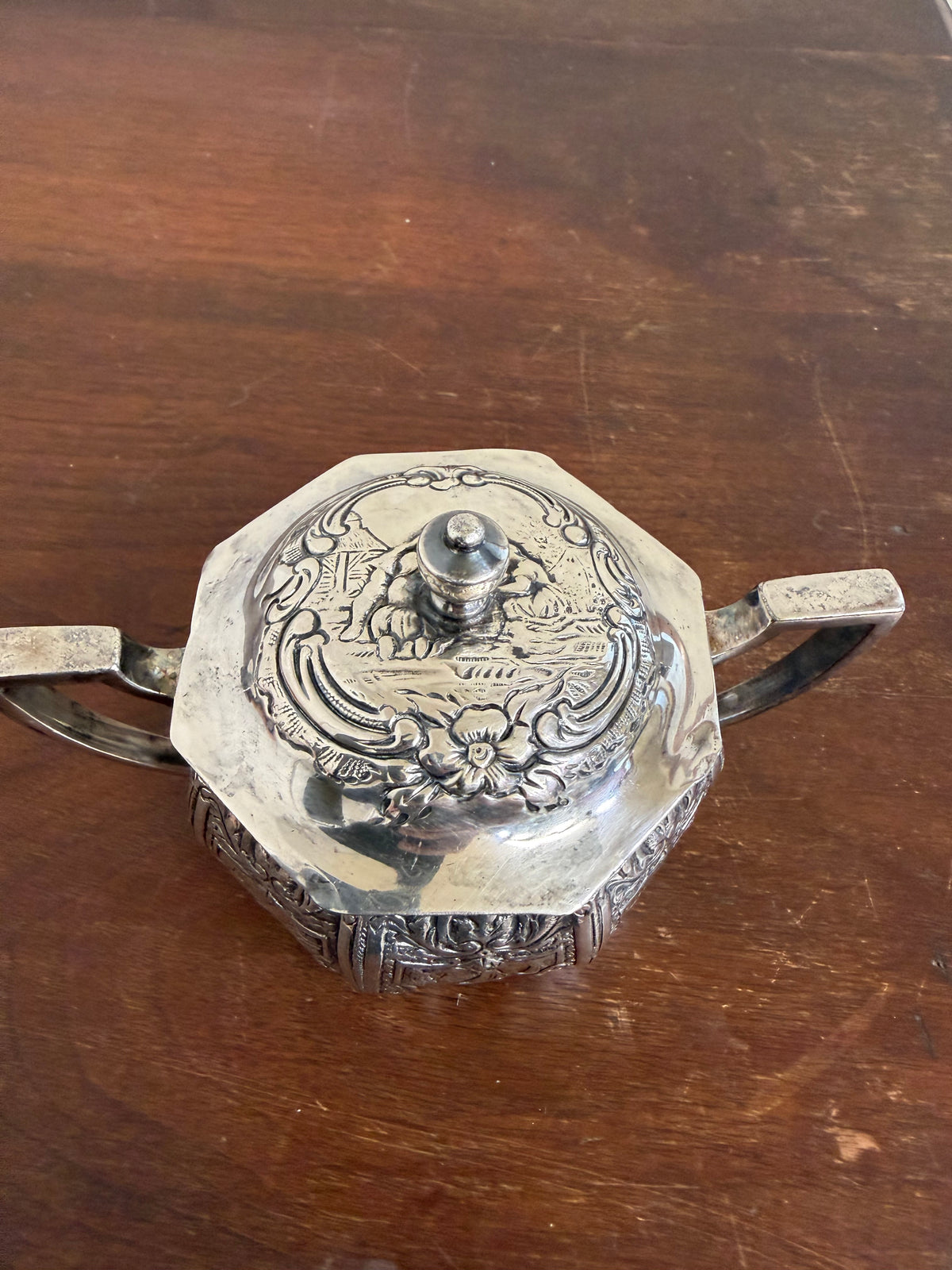 Antique Derby Silver Co. Silver Plate Sugar Dish