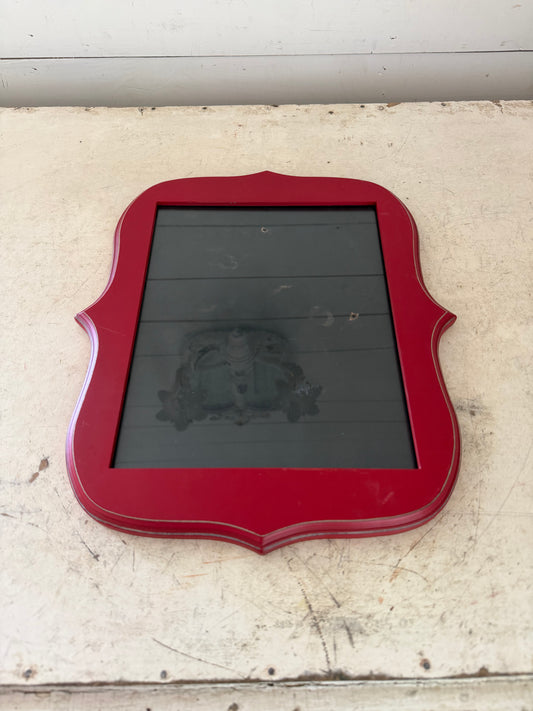 Scalloped Picture Frame - Will Get Makeover and Art