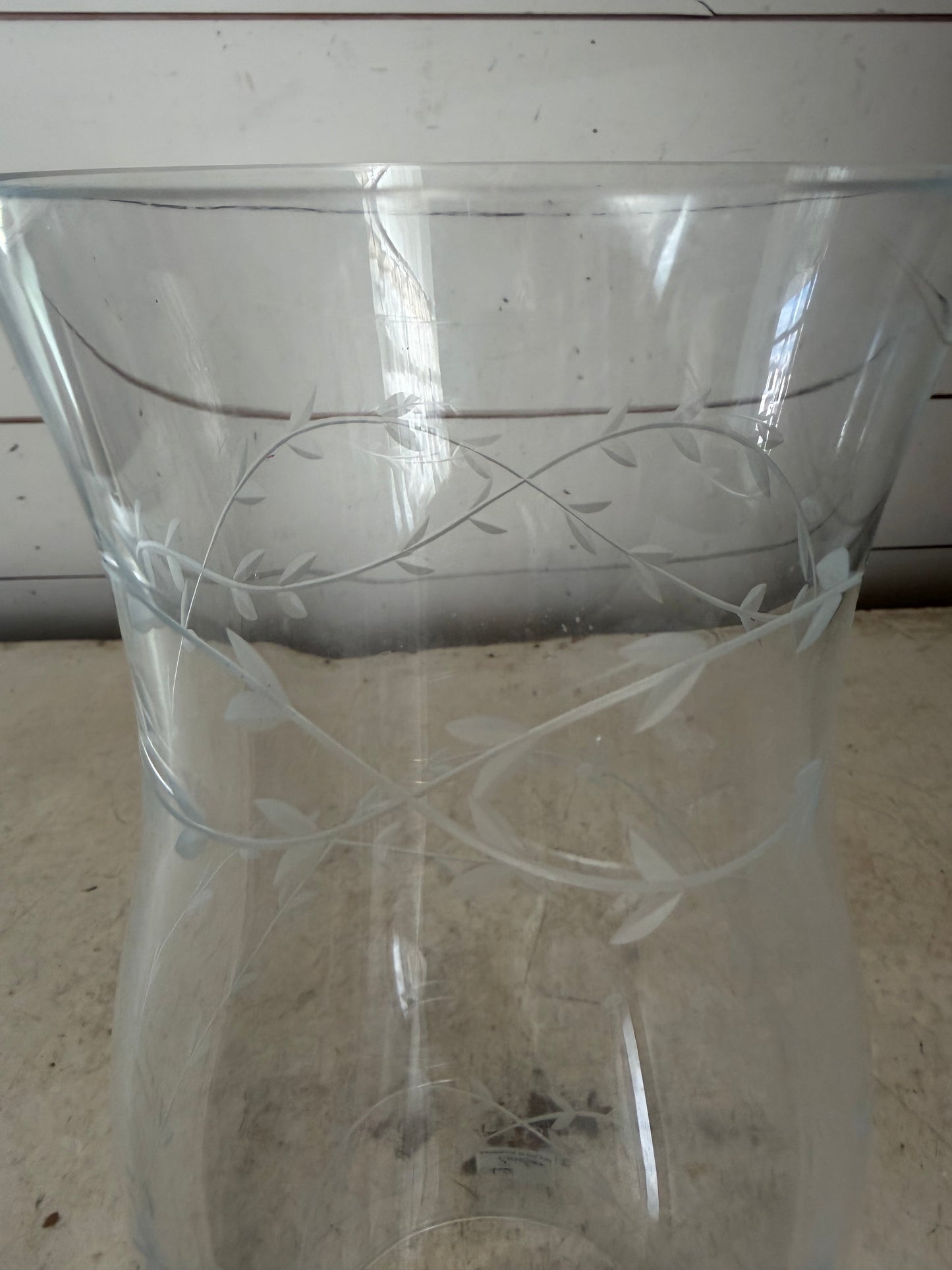 Etched Polish Hurricane Shade Pillar Princess House