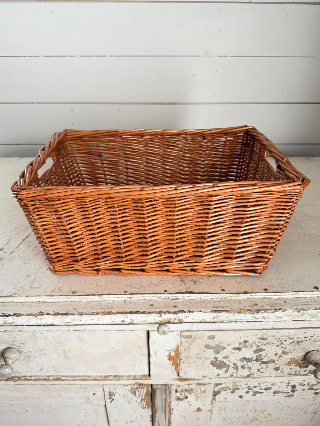 Natural wicker storage basket