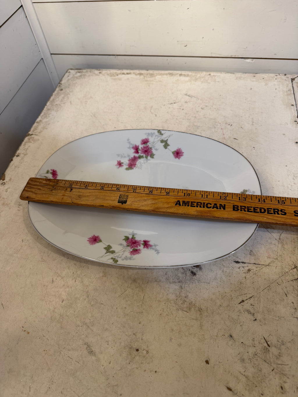 German platter with pink flowers - Silesia, Germany SK China