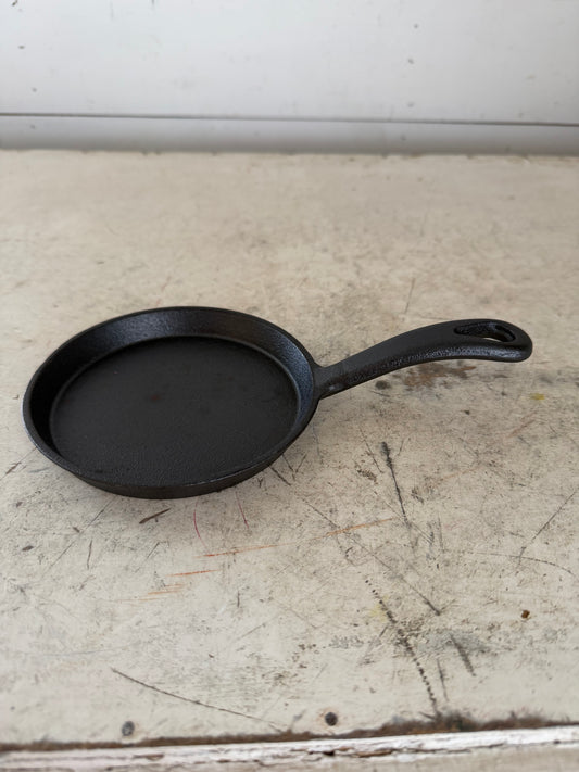 7-1/2” Pioneer Woman Cast Iron Skillet