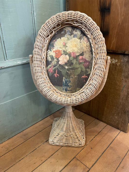 Wicker Pedastal frame with art