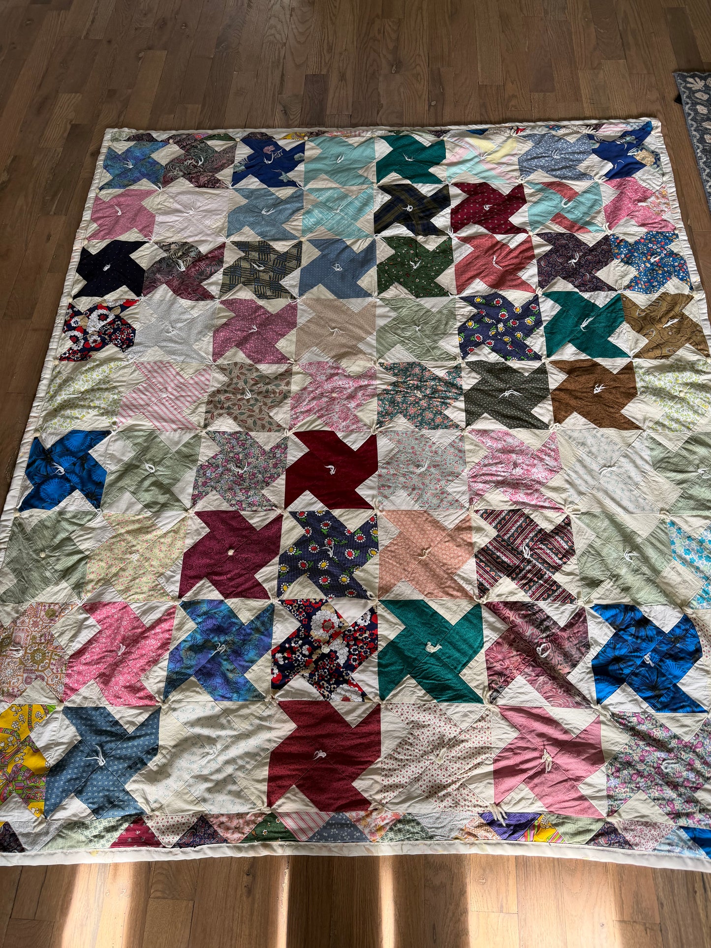 Antique Patchwork Quilt crazy Pinwheel Design Cotton Hand Pieced Twin