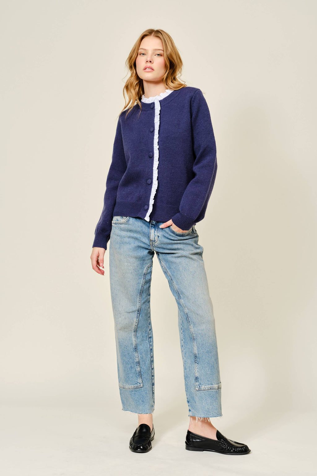 CONTRAST RUFFLE TRIM KNIT CARDIGAN