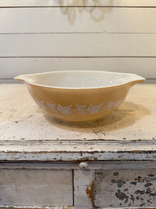Pyrex Sandalwood Cinderella Mixing Bowl with Tan Ivy Pattern - has slight Scratches