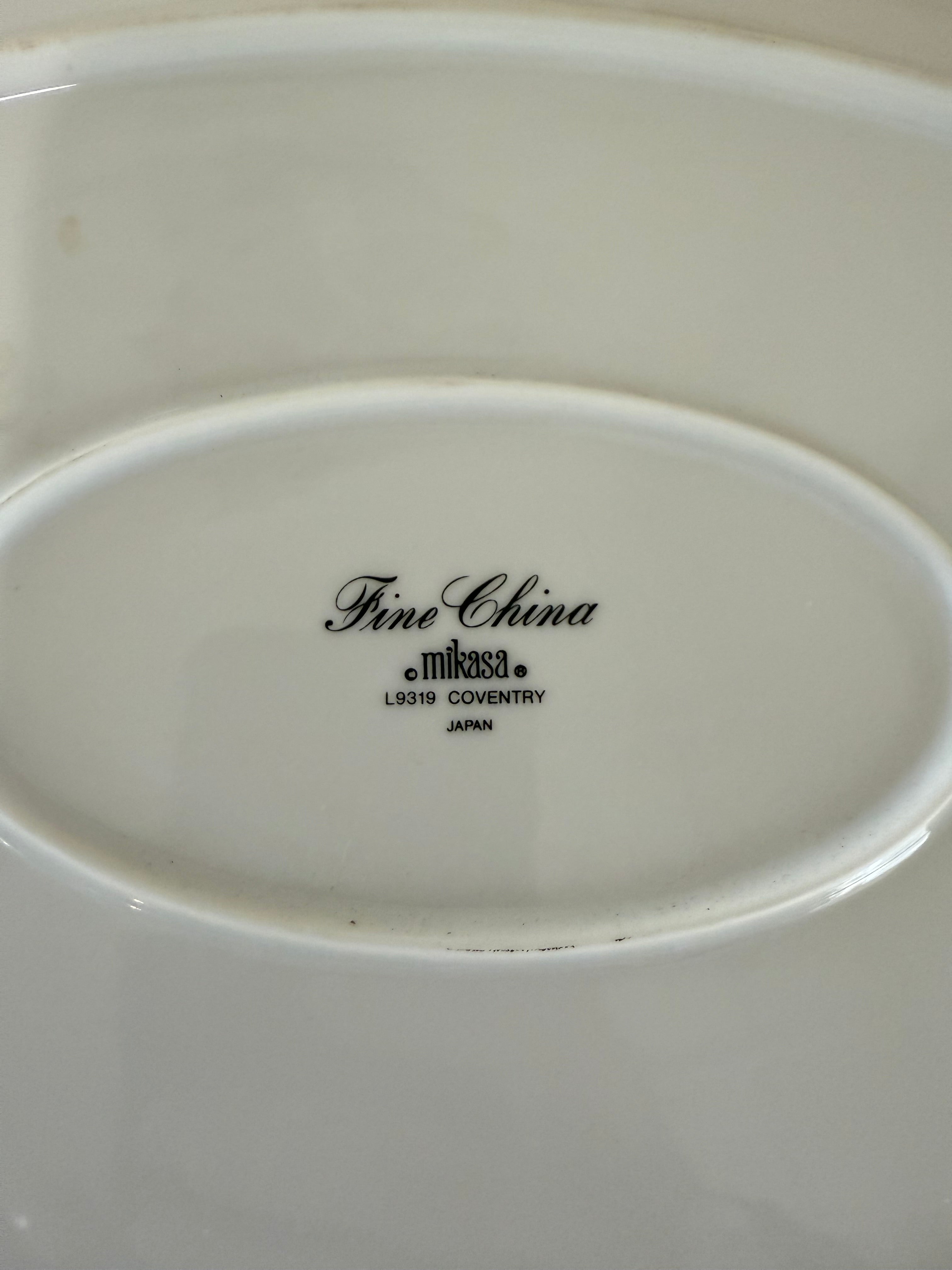 Mikasa Coventry Dishes