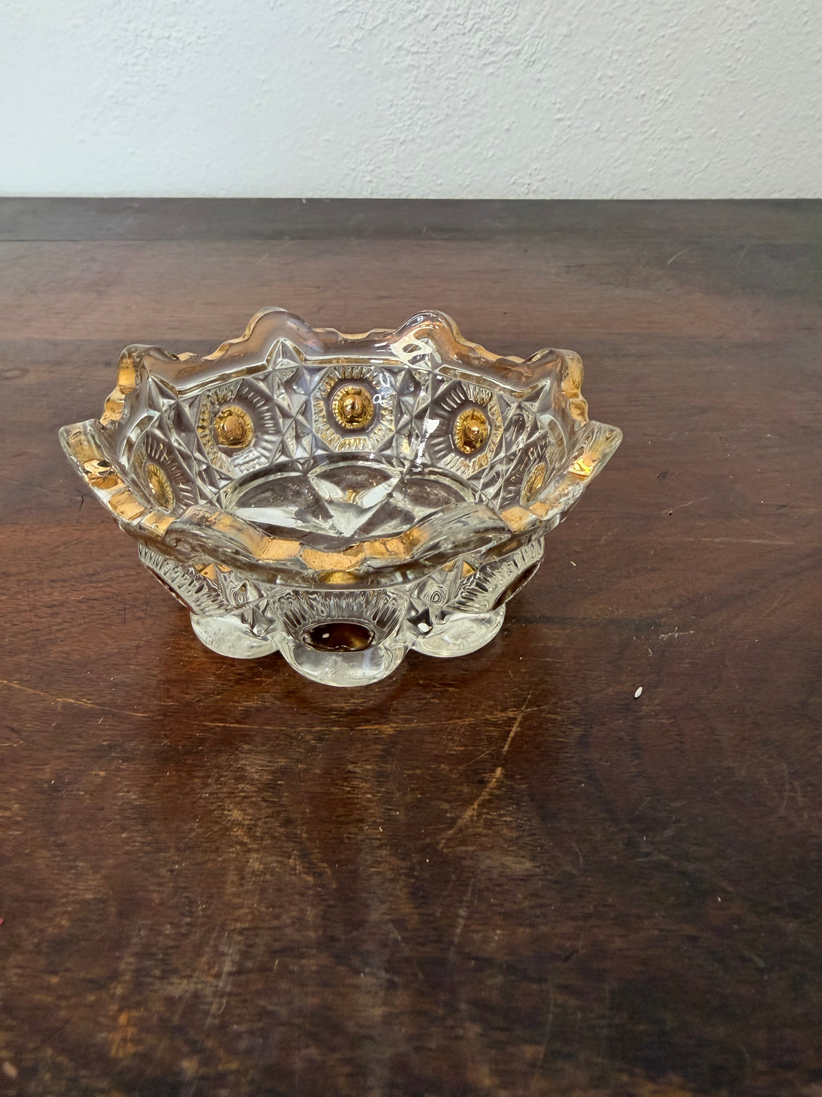 Early American Pressed Glass Berry Bowl