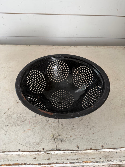 Vintage black speckled enamel colander - has some chips
