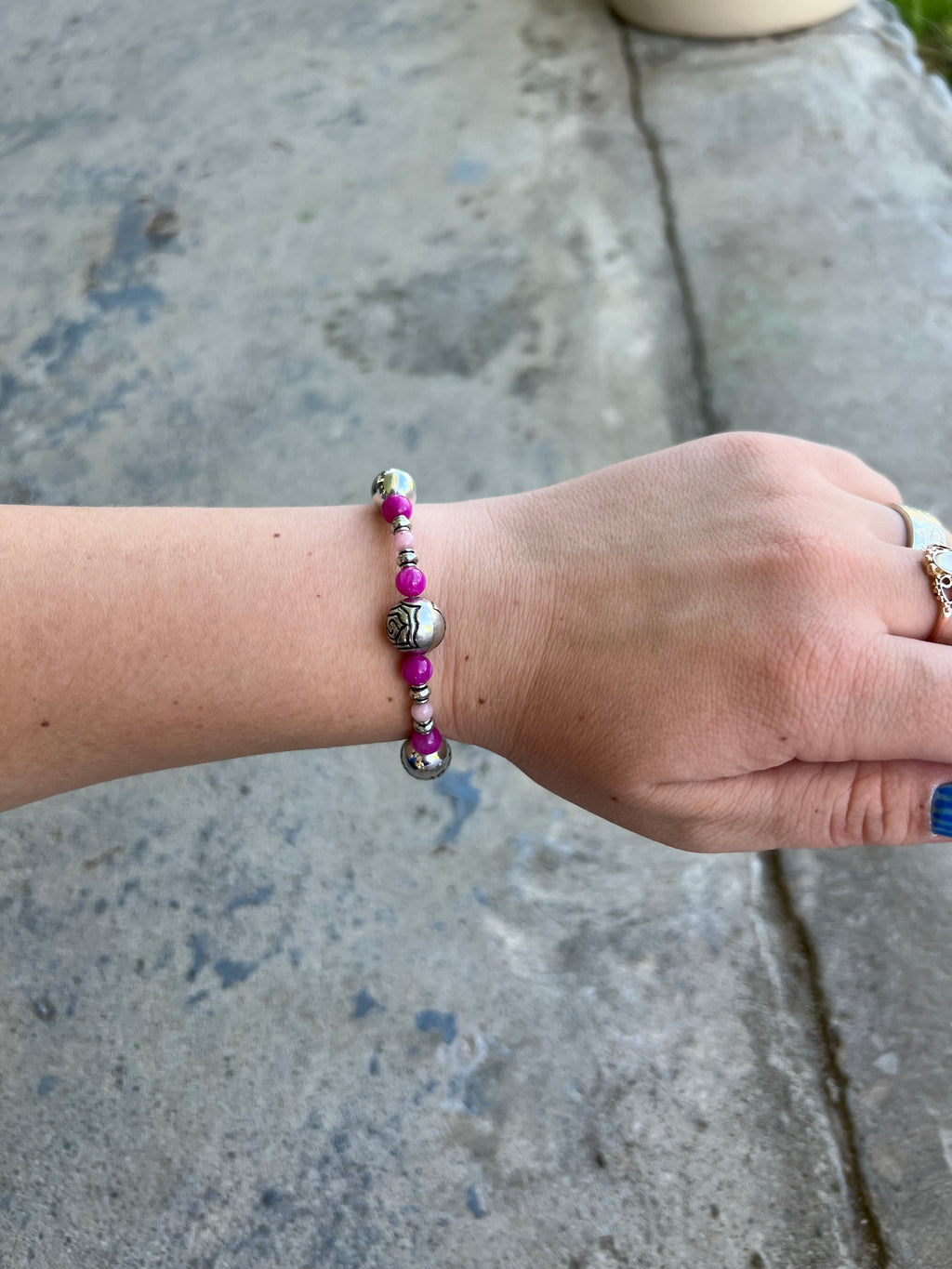 Pink, silver rose beaded bracelet
