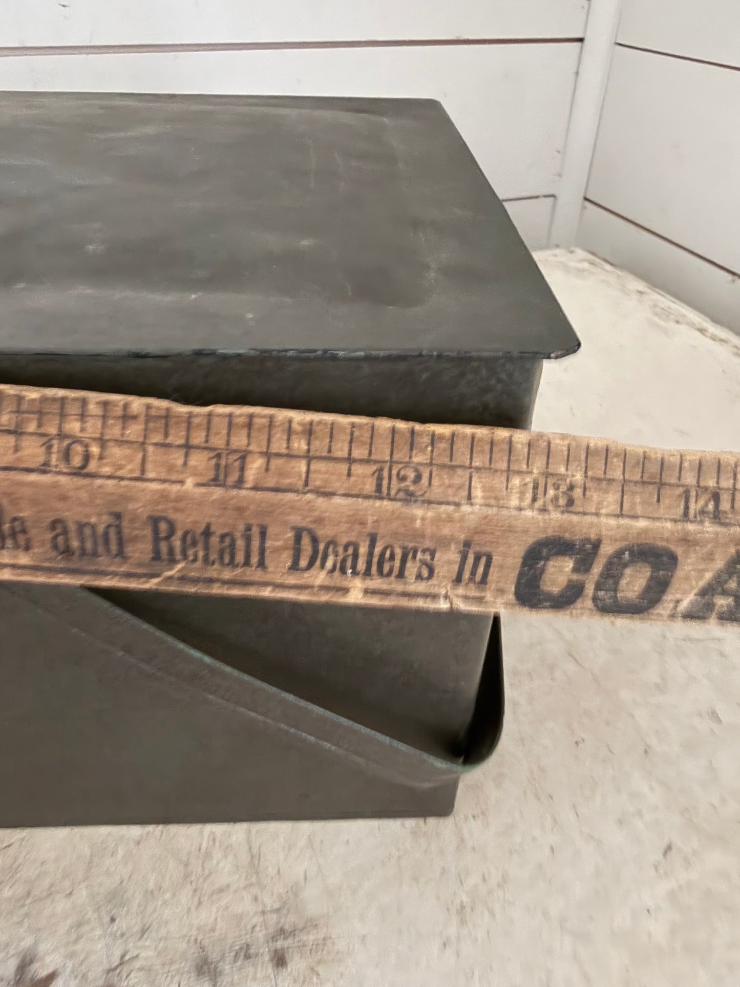Vintage Style Metal Box will get makeover