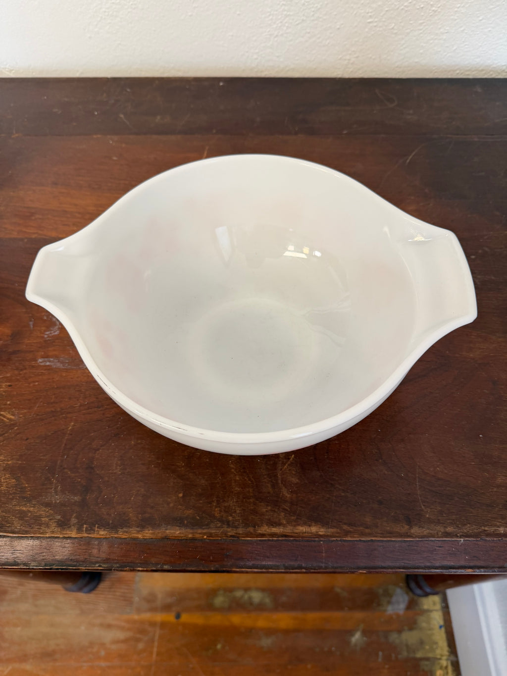vintage Pyrex Pink Gooseberry Cinderella Mixing Bowl 2 1/2-quart size - 443