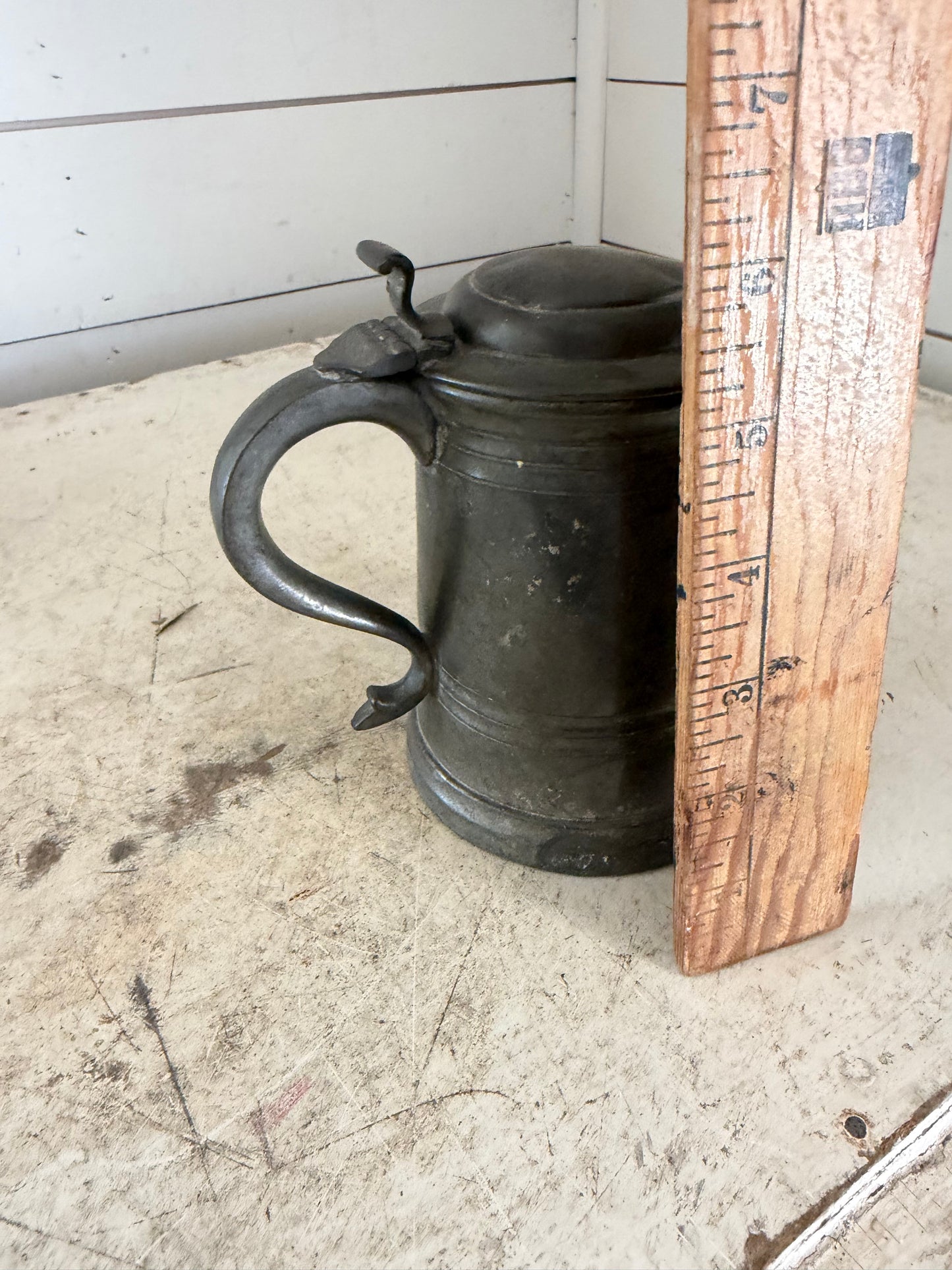 Antique Sheffield pewter tankard with lid - Made in englandn