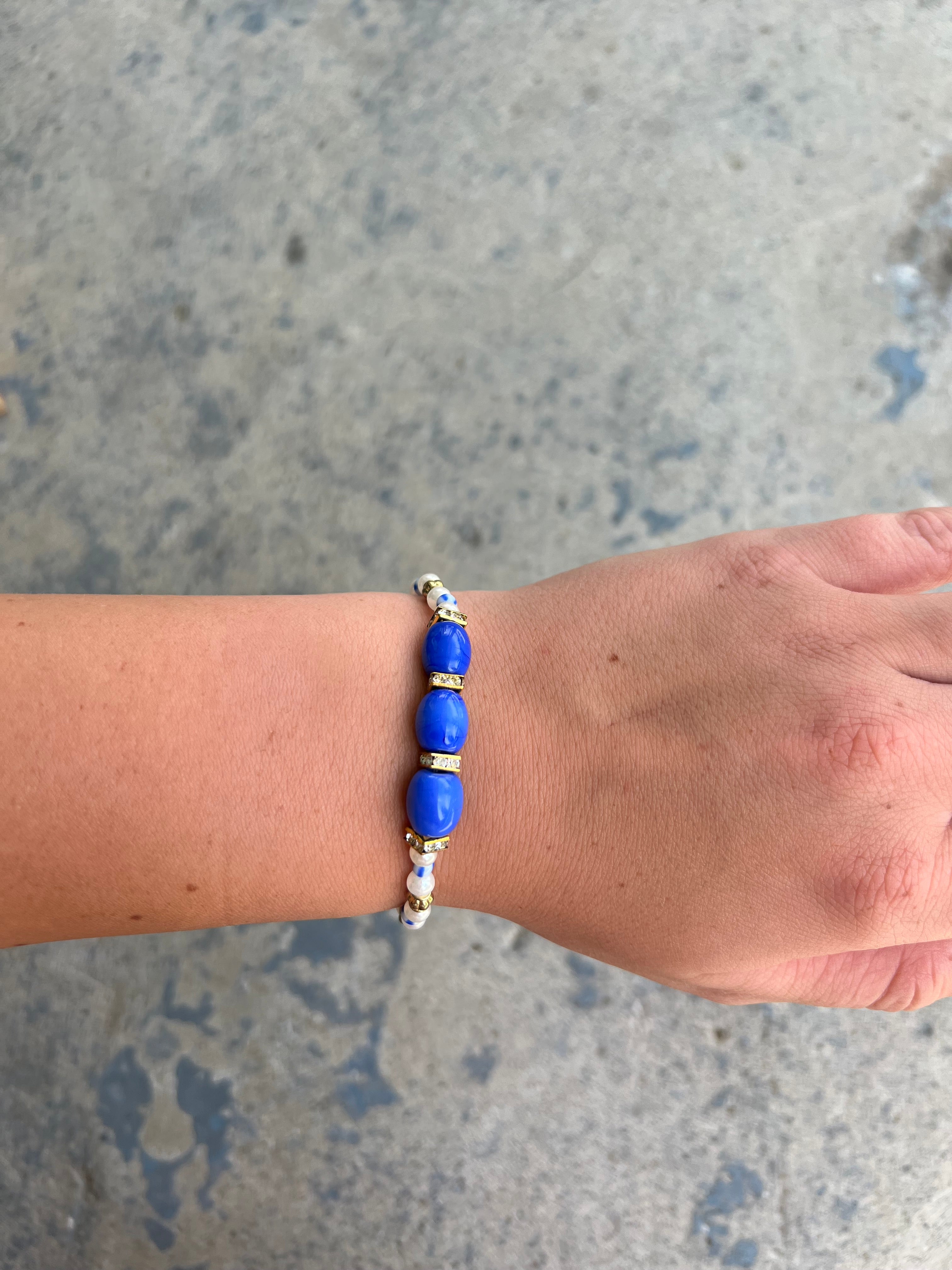 Blue,gold, and pearl handmade beaded bracelet