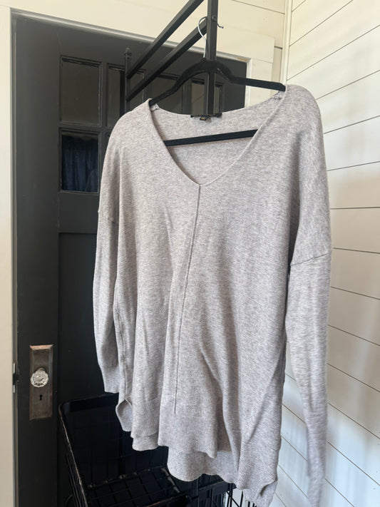 Gray V Neck Downeast Oversized Sweater Large