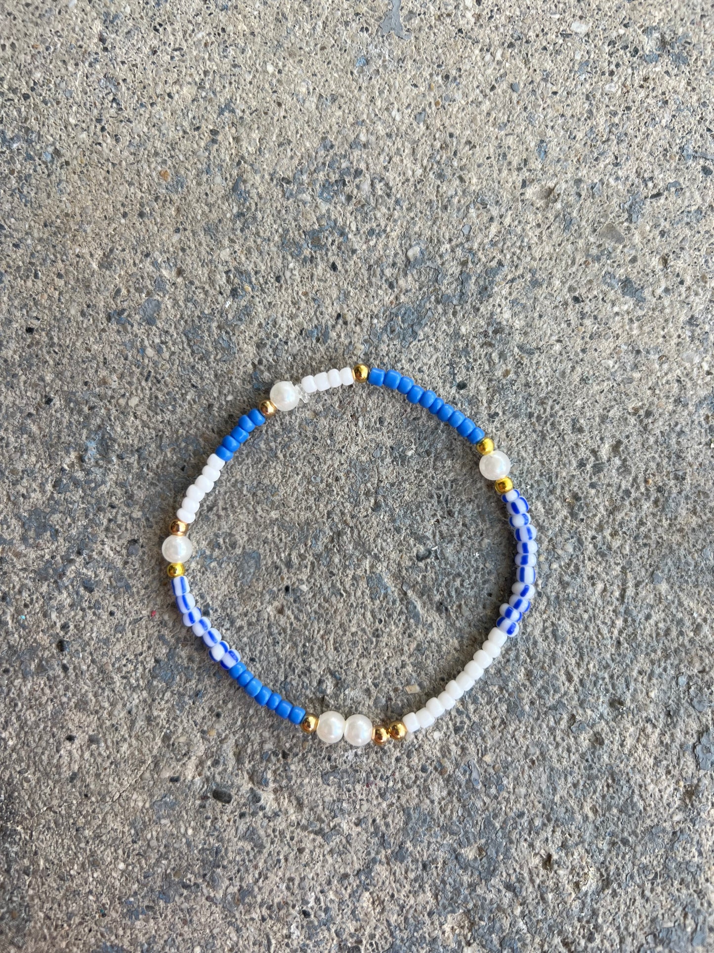 Blue and gold pearl handmade beaded bracelet