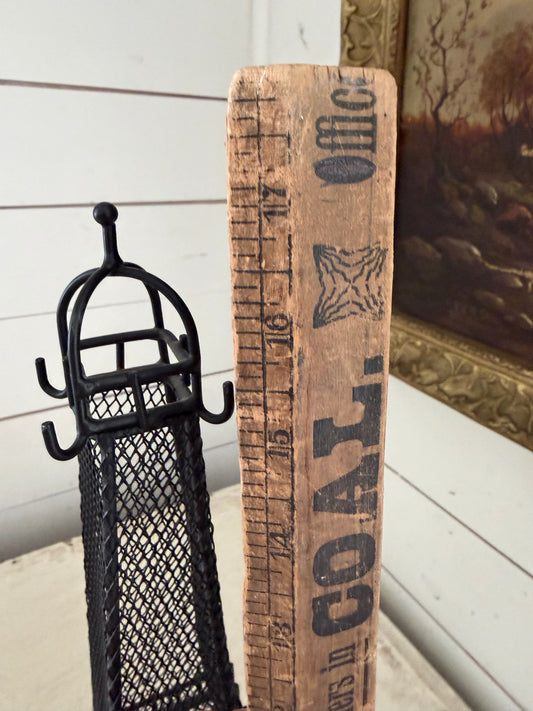 Eiffel Tower Jewelry Holder