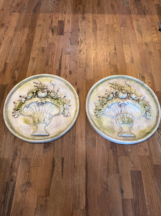 Round wall plaque with flowers will get makeover  Sold individually