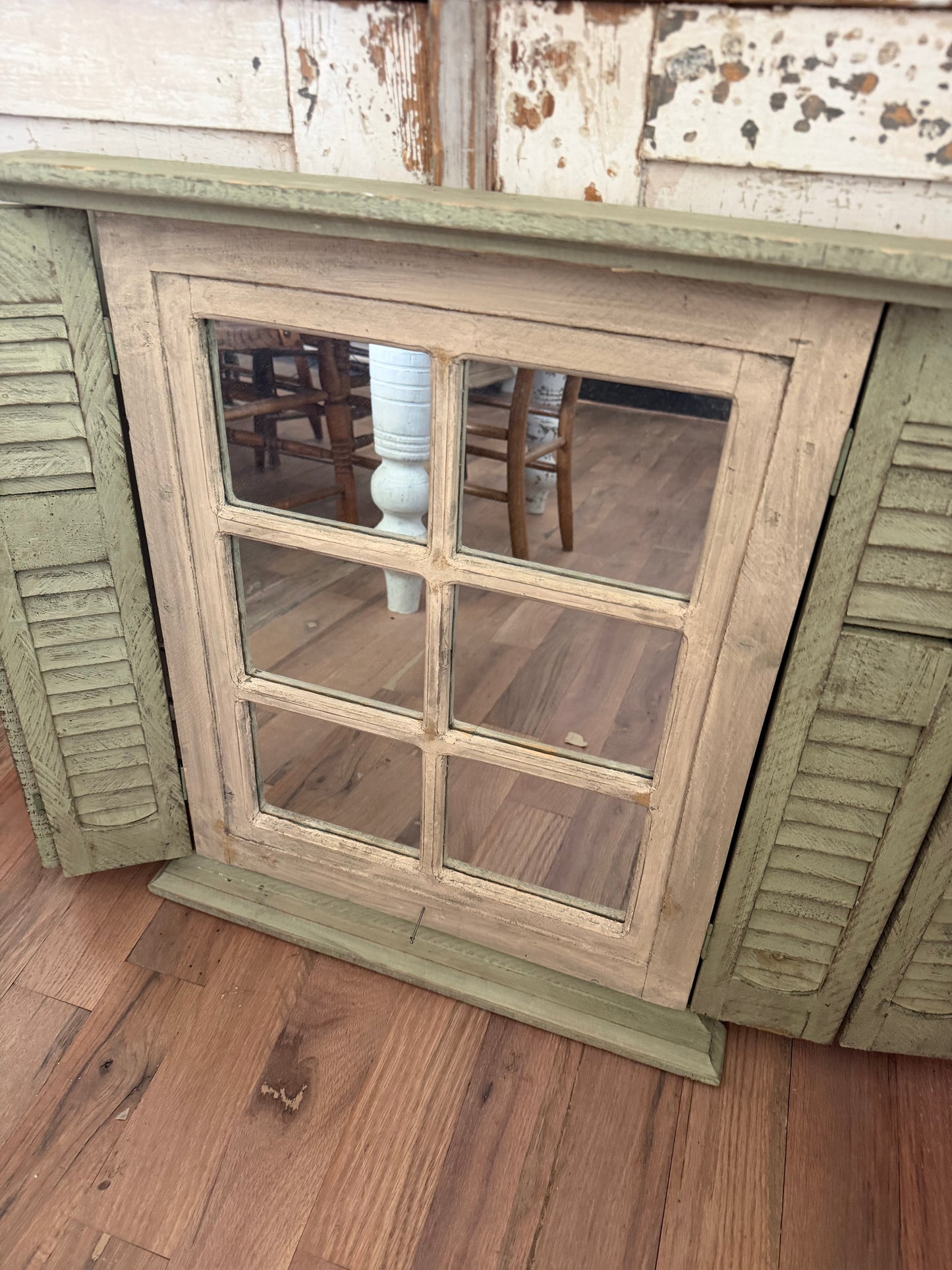 Home Interiors Mirror