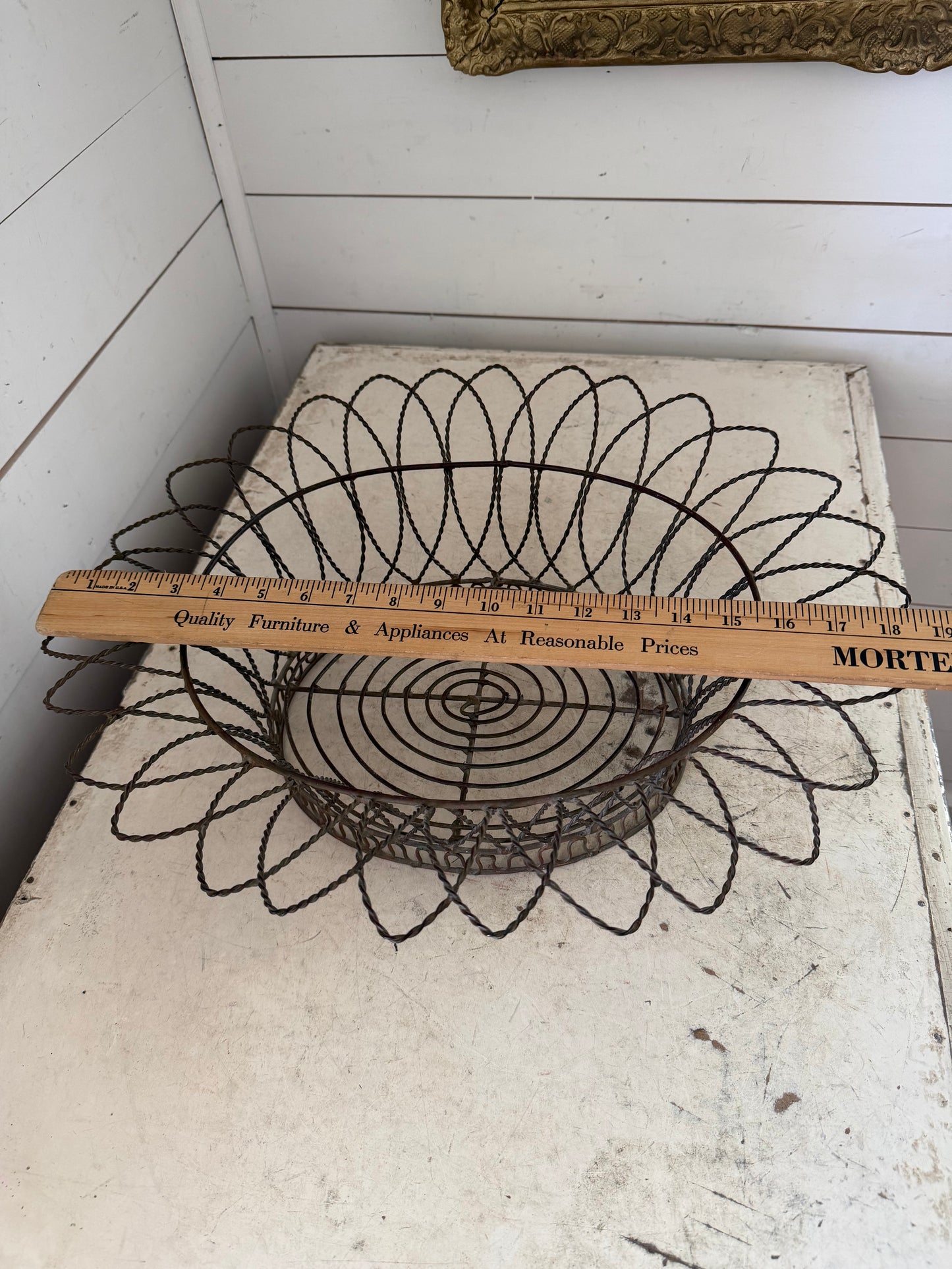 Large Twisted Wire Basket