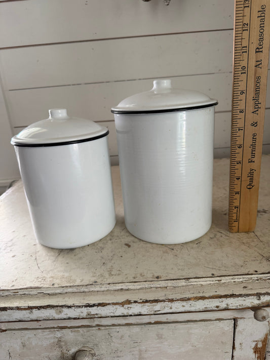 Enamel canisters will get makeover set of 2