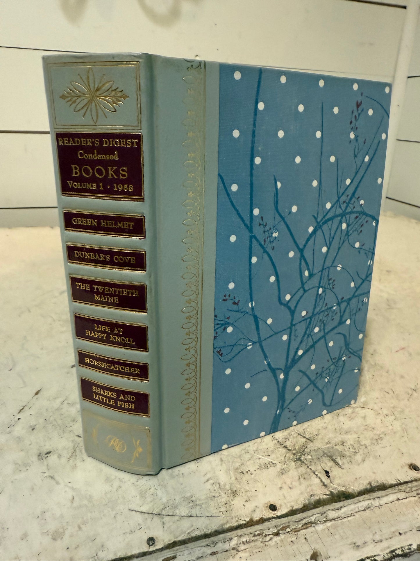 Reader’s Digest green helmet