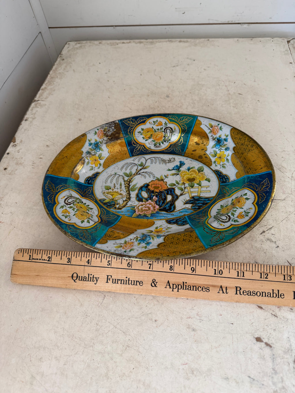 Vintage Daher Oval Tin Bowl