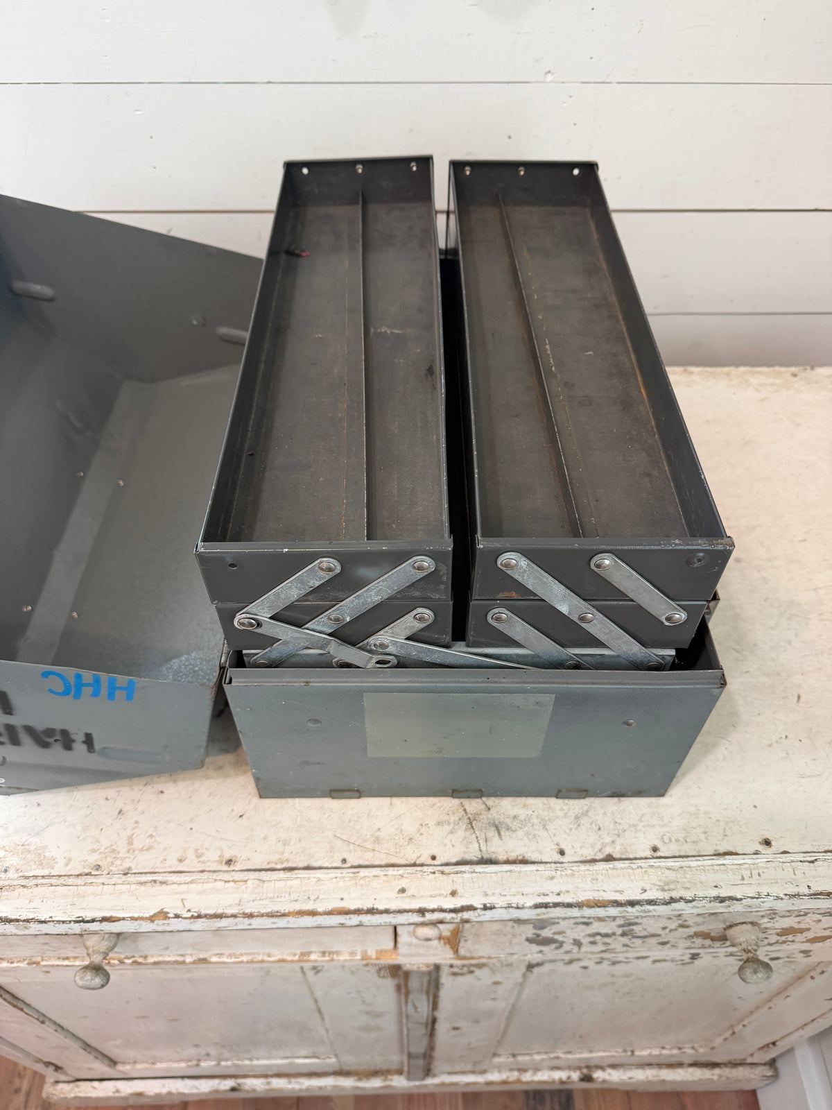 Military Carry Tool Box Metal Cantilever Vintage Heavy Duty