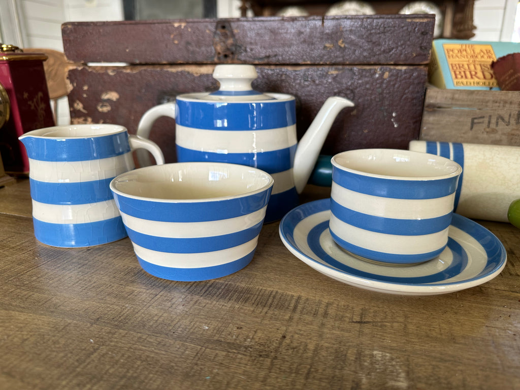 Cornishware Teapot set - sold individually