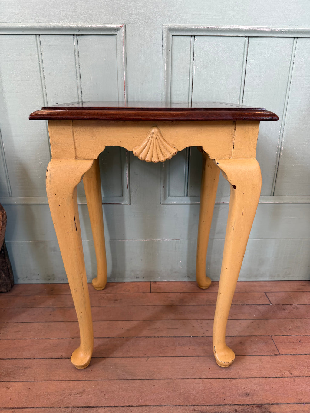Vintage Queen Ann Style End Table - chippy milk paint 22” tall