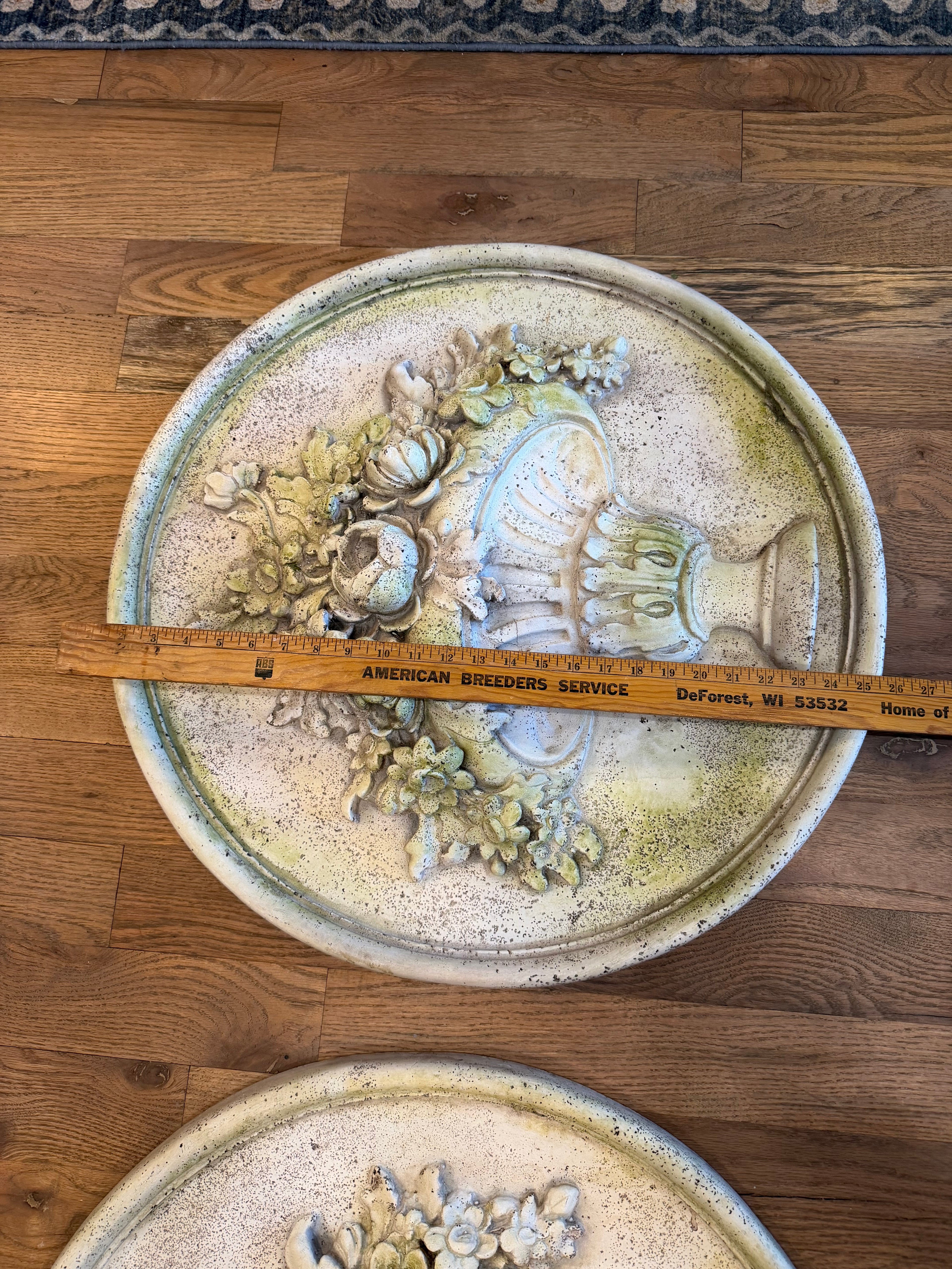 Round wall plaque with flowers will get makeover  Sold individually