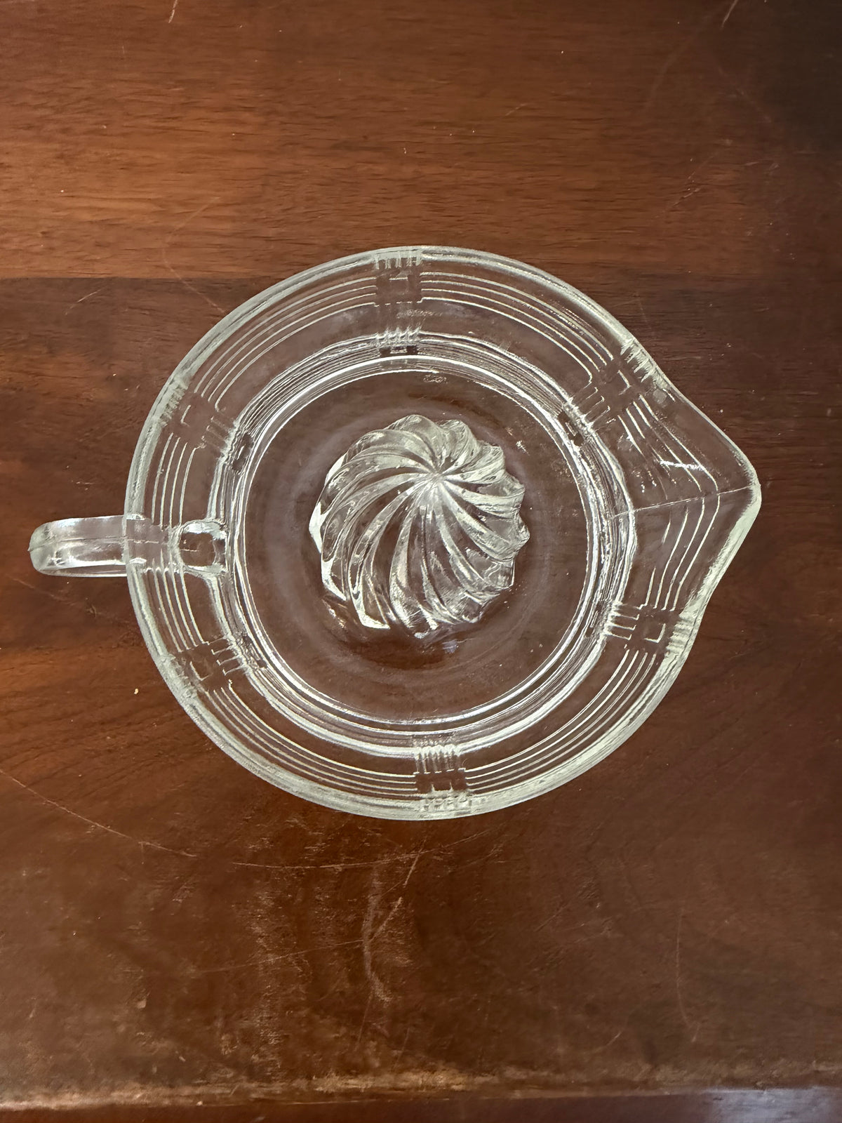 Vintage Hazel Atlas clear glass criss-cross / basketweave pattern citrus reamer and juicer