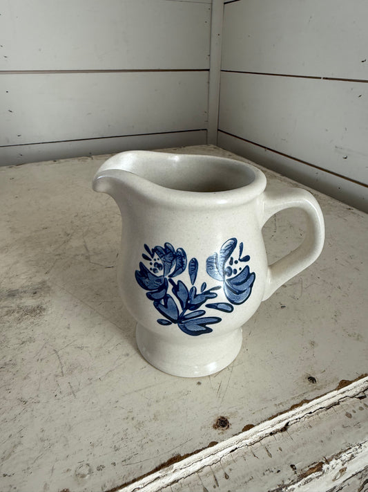 Pfaltzgraff Yorktown Creamer