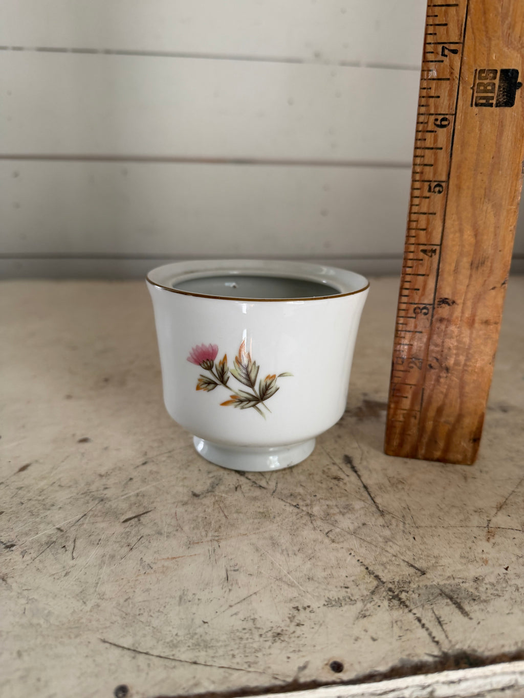Castle Court Chrysanthemum Sugar Dish - Missing Lid