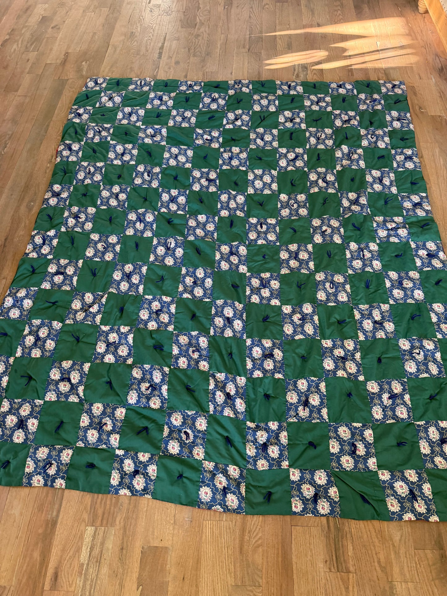 Green & Blue Twin Tie Quilt