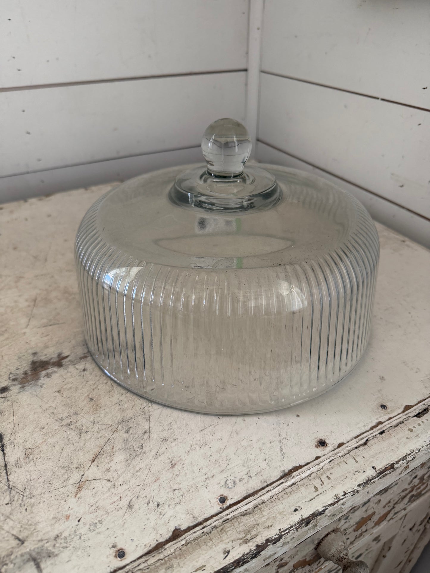 Fluted glass cloche cake, dome lid