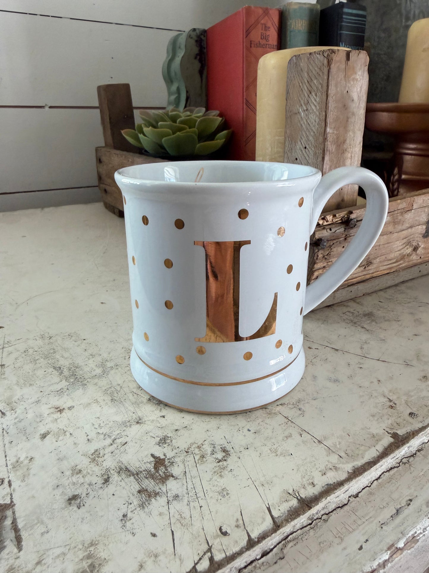 Gold L Mug