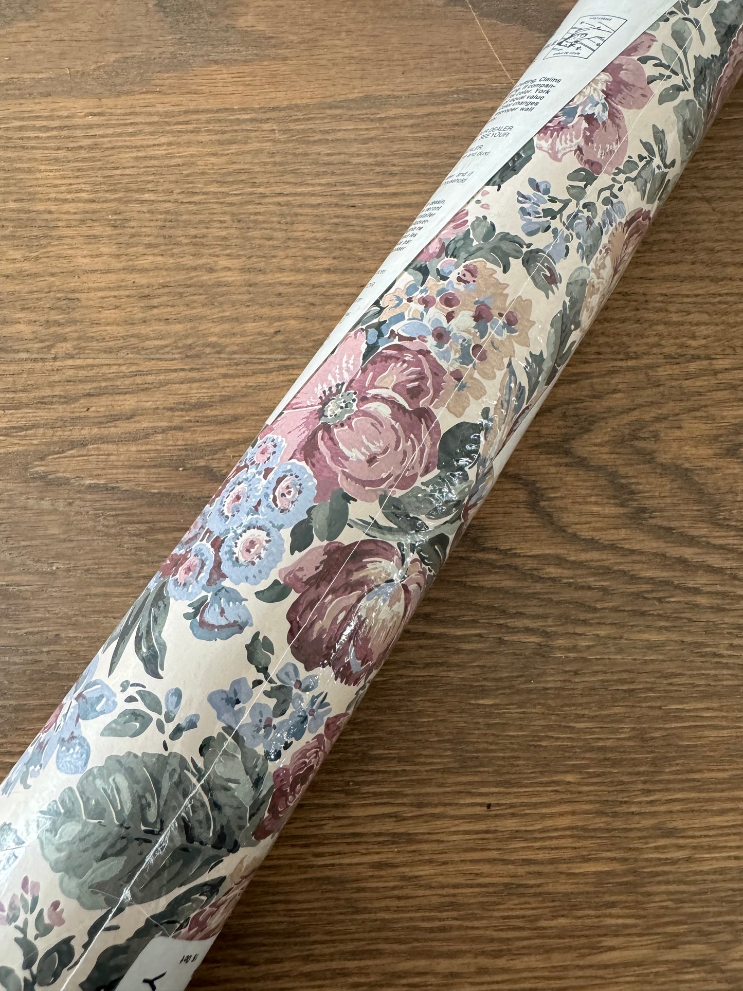 Vintage Floral York Wallpaper Roll