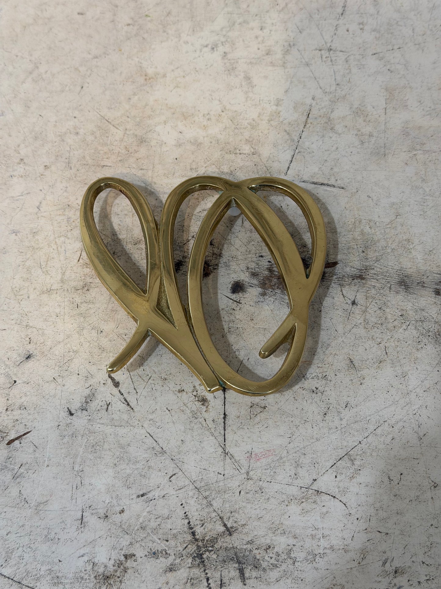Vintage Virginia Metalcrafters brass trivet