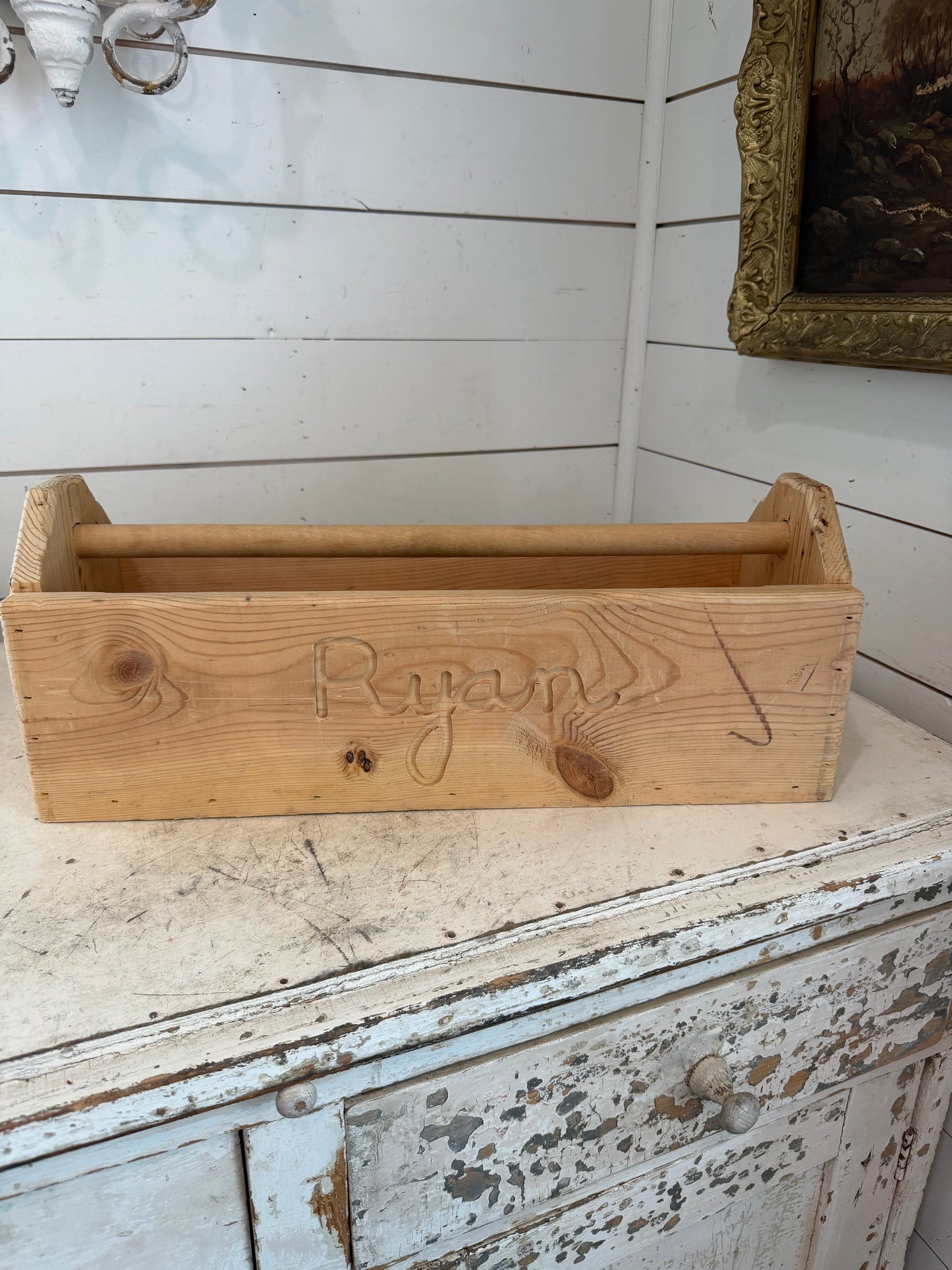 Handmade wooden tote will get makeover